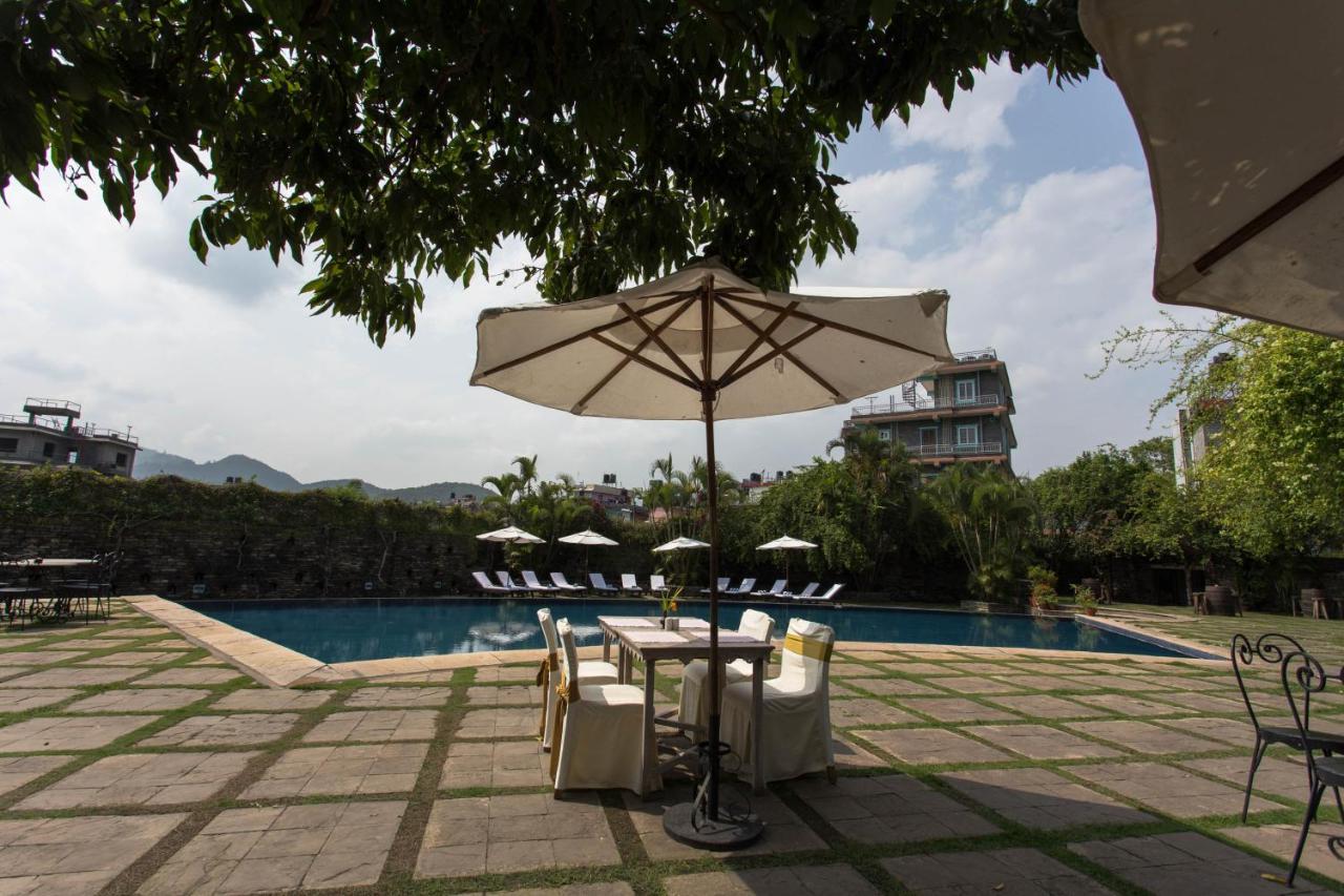 Shangri-La Village Resort, Похара Екстериор снимка