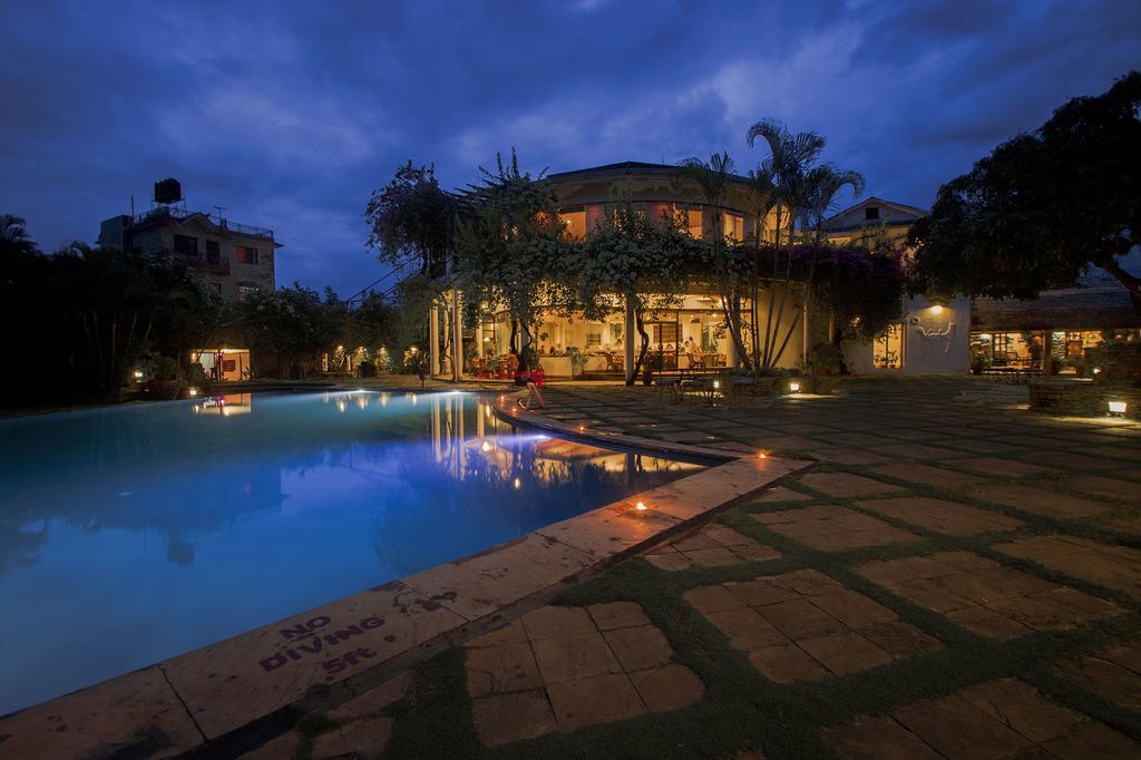 Shangri-La Village Resort, Похара Екстериор снимка